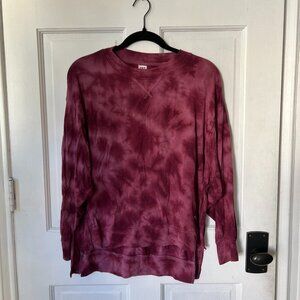JoyLab tie dye maroon / pink lounge shirt